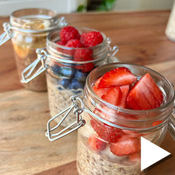 Recette facile d’Overnight Oats Protéiné – Déjeuner santé pour sportifs